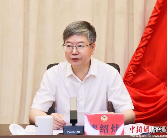 宁德市委常委、常务副市长缪绍炜讲话。吴允杰 摄