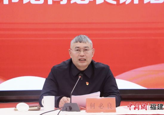 蕉城区委书记何必良讲话。林榕生 摄 蕉城区委书记何必良讲话。林榕生 摄