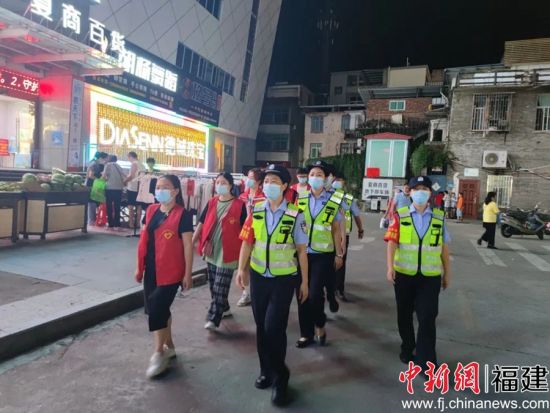  宁化县组建“社区警务”妇女微家，在家事调解、关爱帮扶、普法宣传等方面取得显著成效。三明市妇联供图