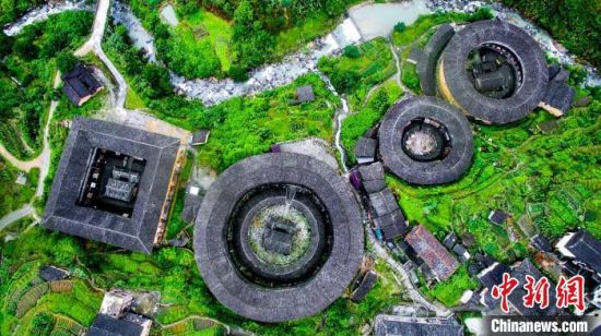 初溪土楼。 陈军 摄 初溪土楼。 陈军 摄